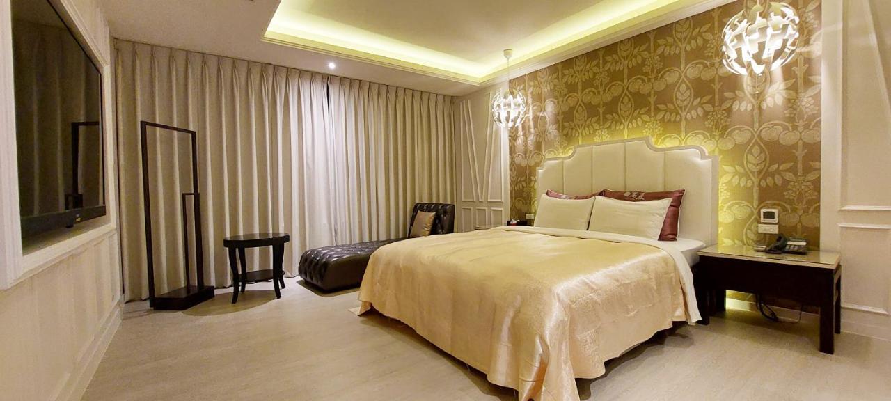 Song Xia Motel Tajcshung Kültér fotó