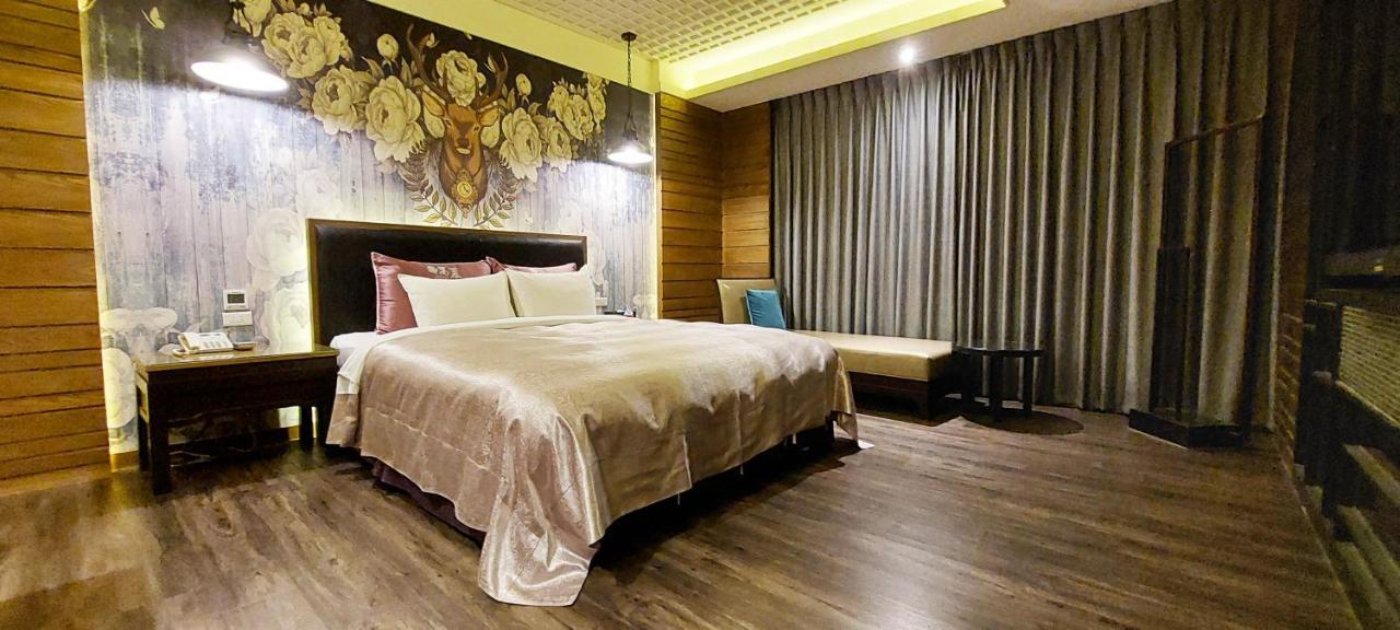 Song Xia Motel Tajcshung Kültér fotó