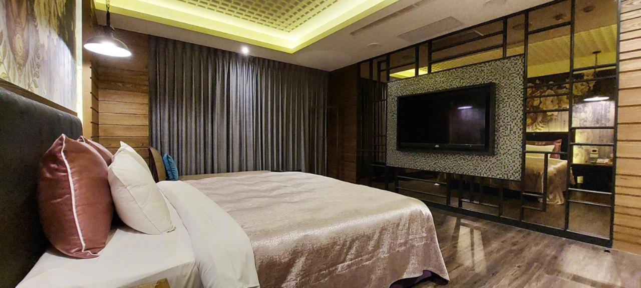 Song Xia Motel Tajcshung Kültér fotó