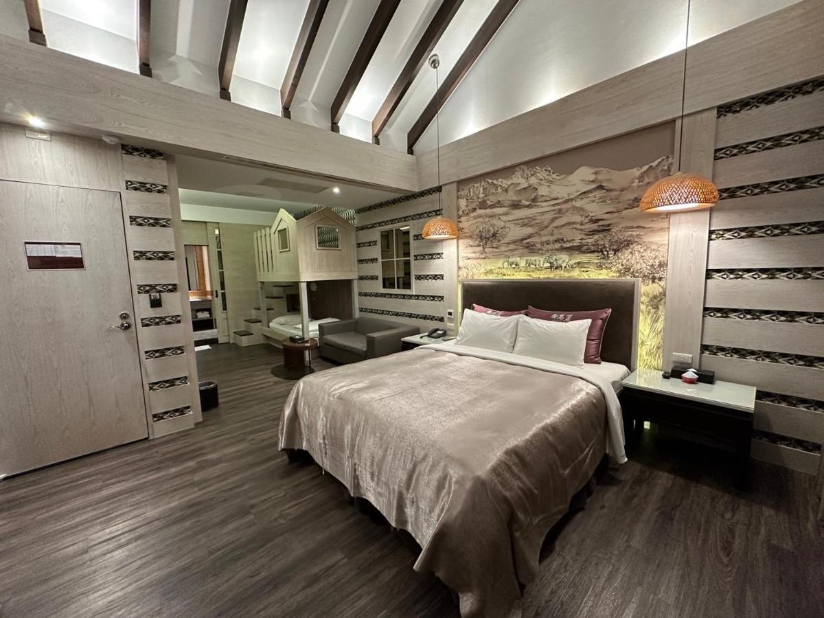 Song Xia Motel Tajcshung Kültér fotó
