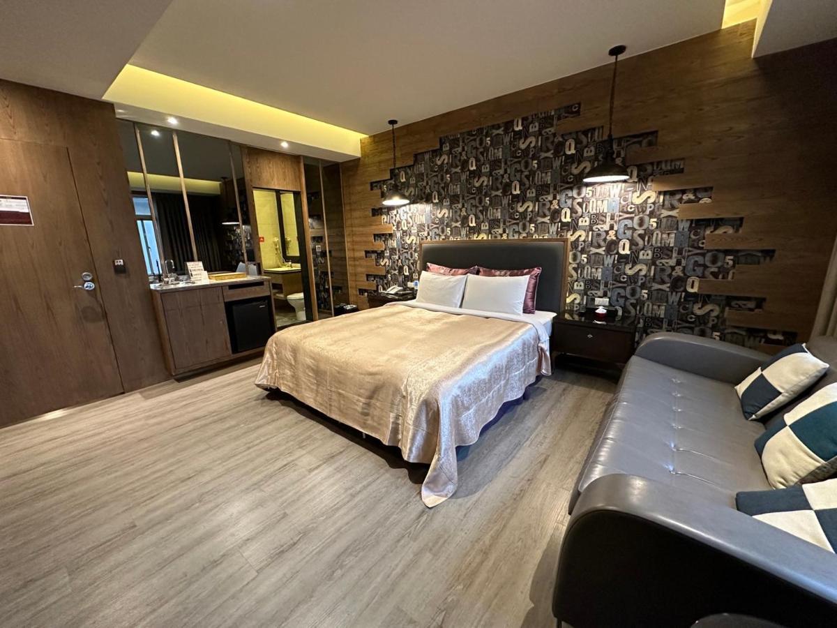 Song Xia Motel Tajcshung Kültér fotó