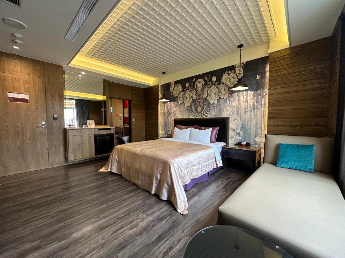 Song Xia Motel Tajcshung Kültér fotó