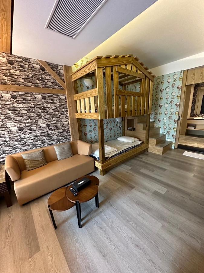 Song Xia Motel Tajcshung Kültér fotó