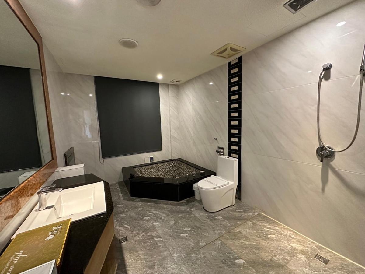 Song Xia Motel Tajcshung Kültér fotó