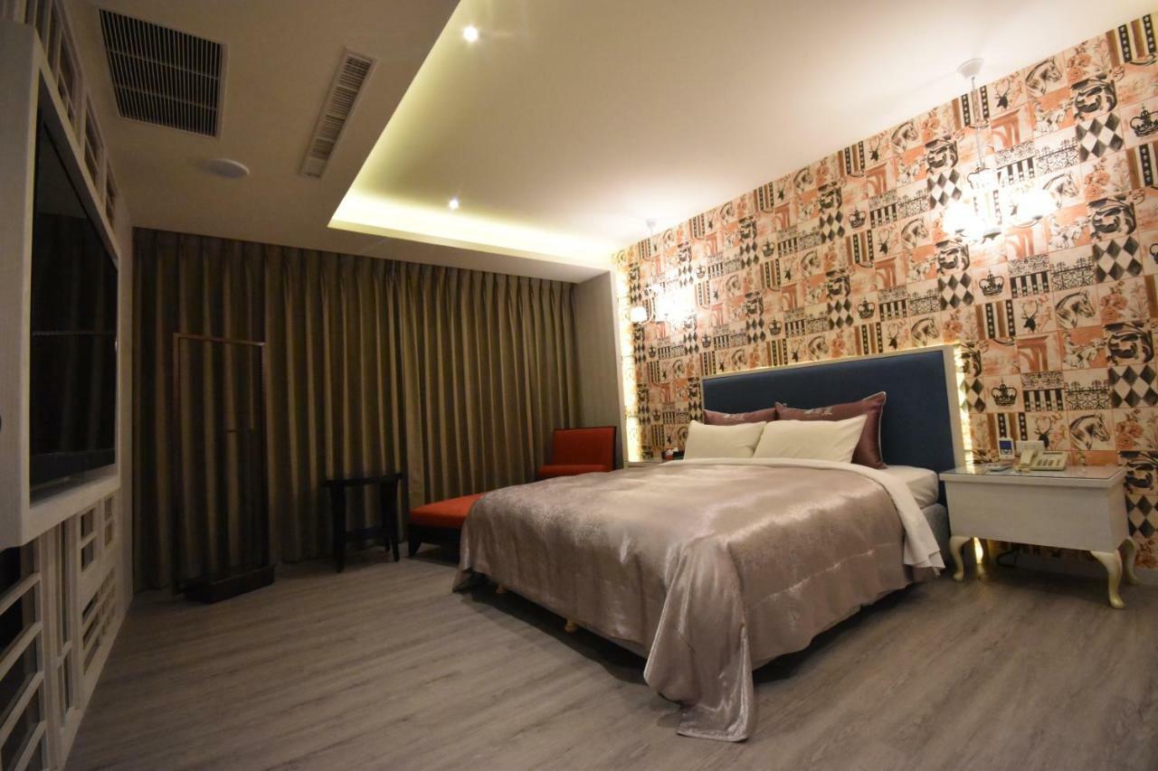 Song Xia Motel Tajcshung Kültér fotó