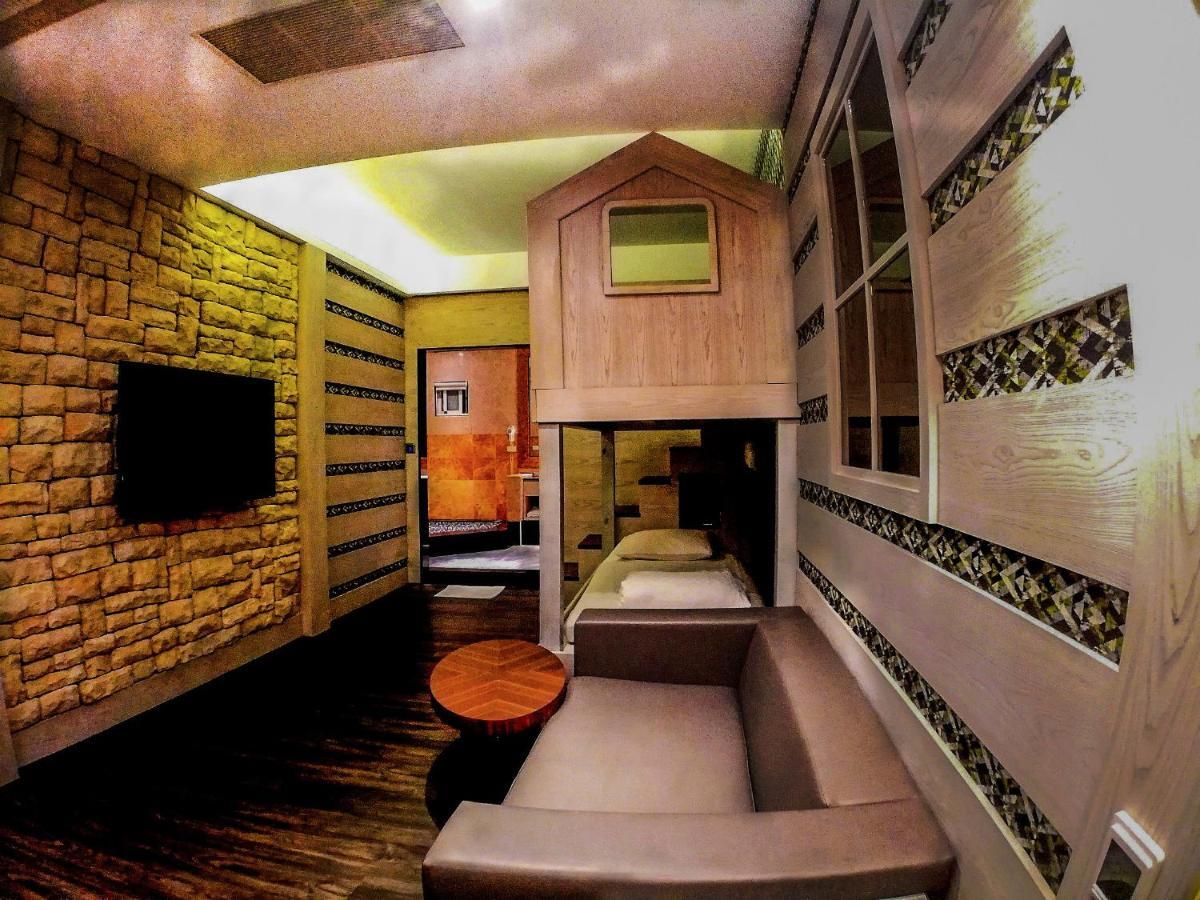 Song Xia Motel Tajcshung Kültér fotó