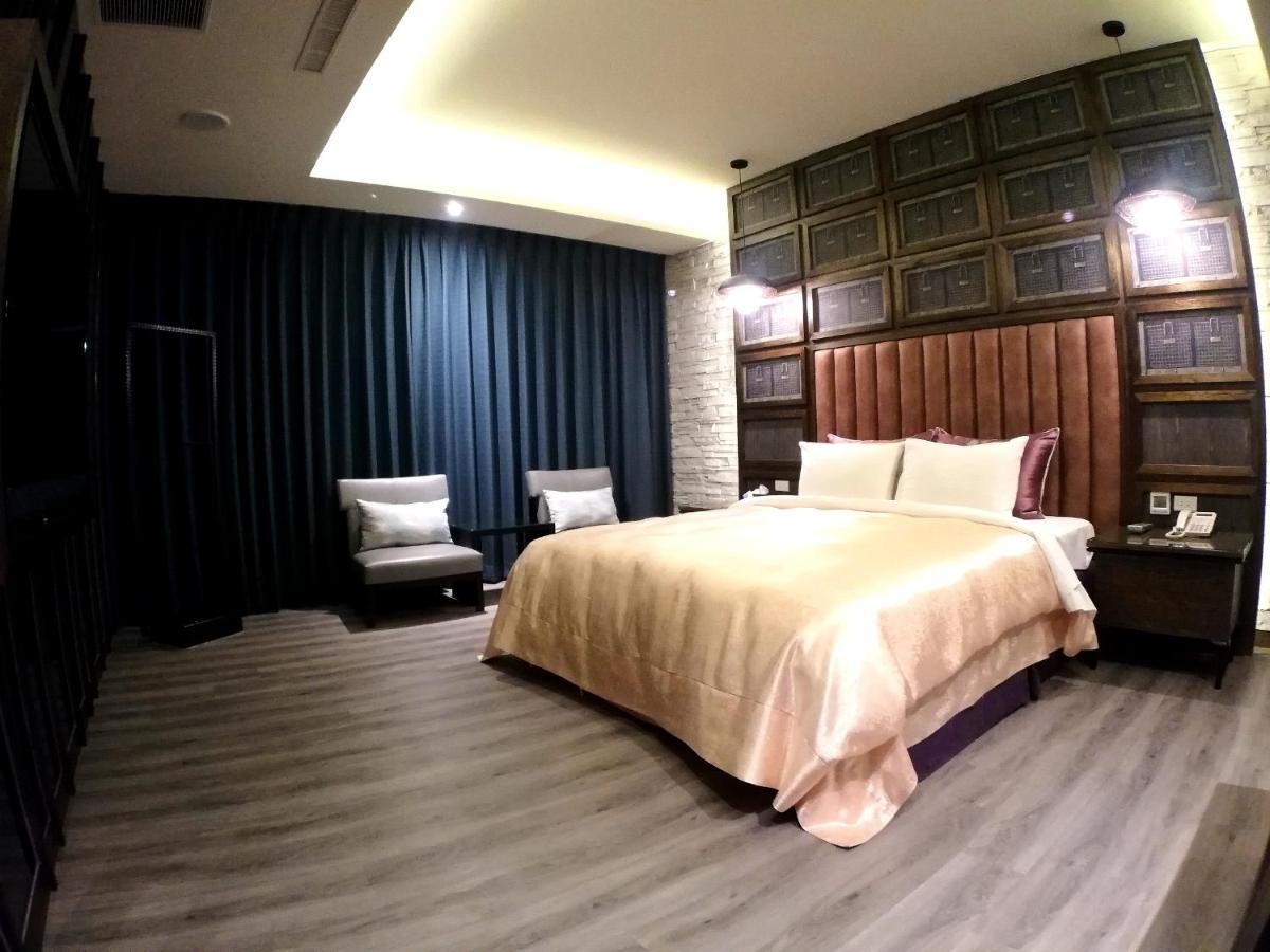 Song Xia Motel Tajcshung Kültér fotó