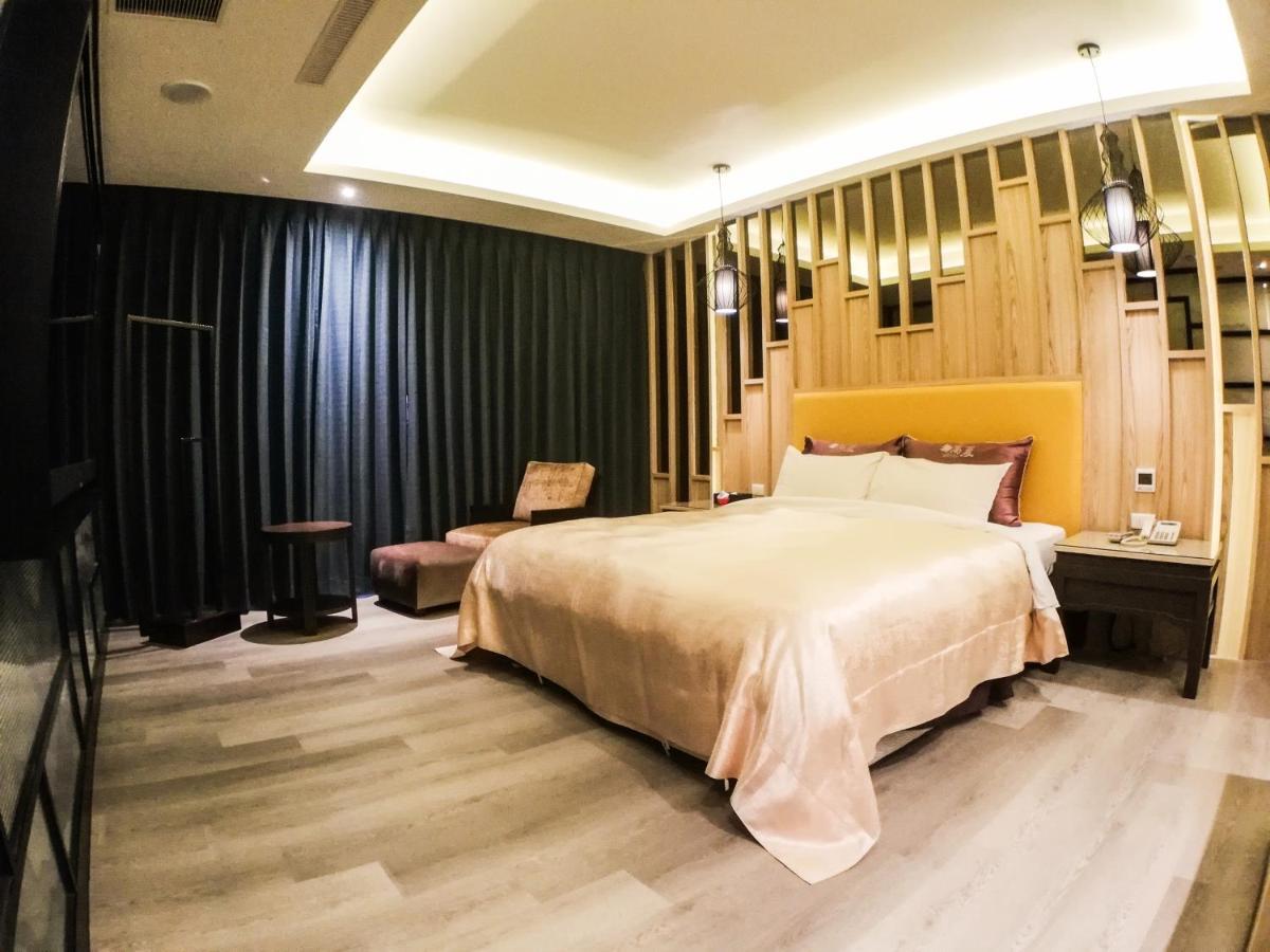 Song Xia Motel Tajcshung Kültér fotó